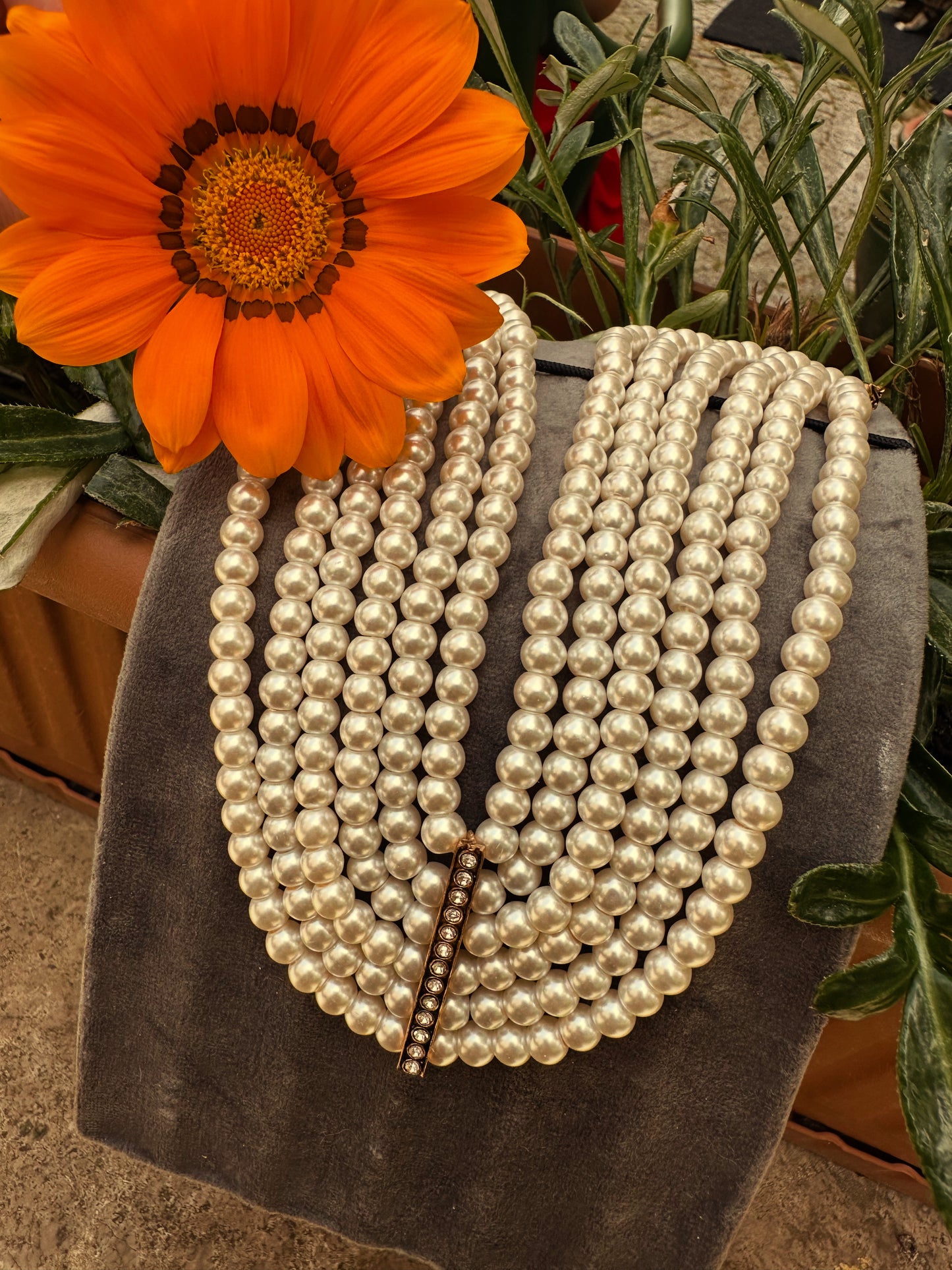 Pearl Chocker Necklace