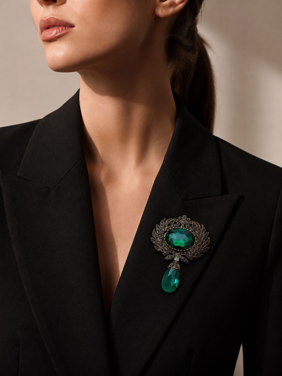 Sultans Brooch