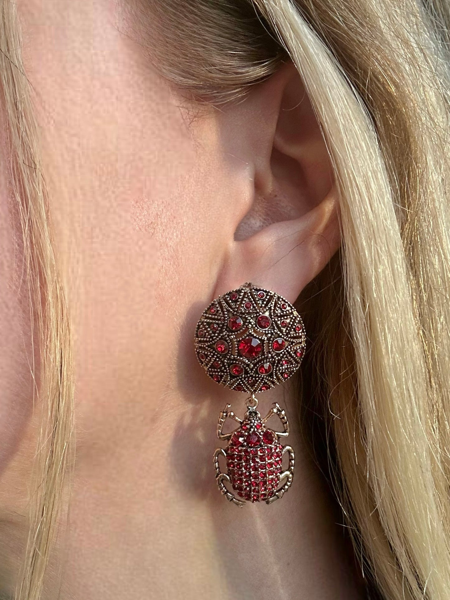 Işıltılı Küpeler