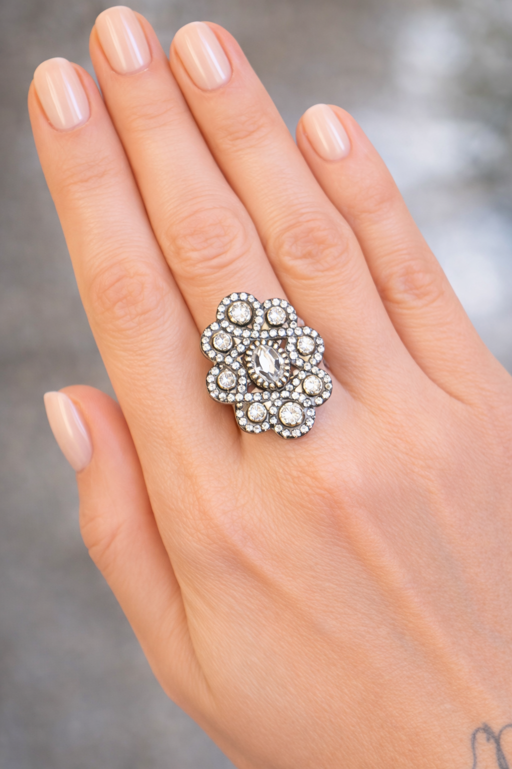 Ring Orient