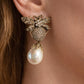 Quenn Bee Earrings with Pearl