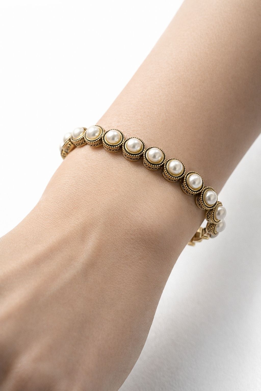 Pearl Bracelet