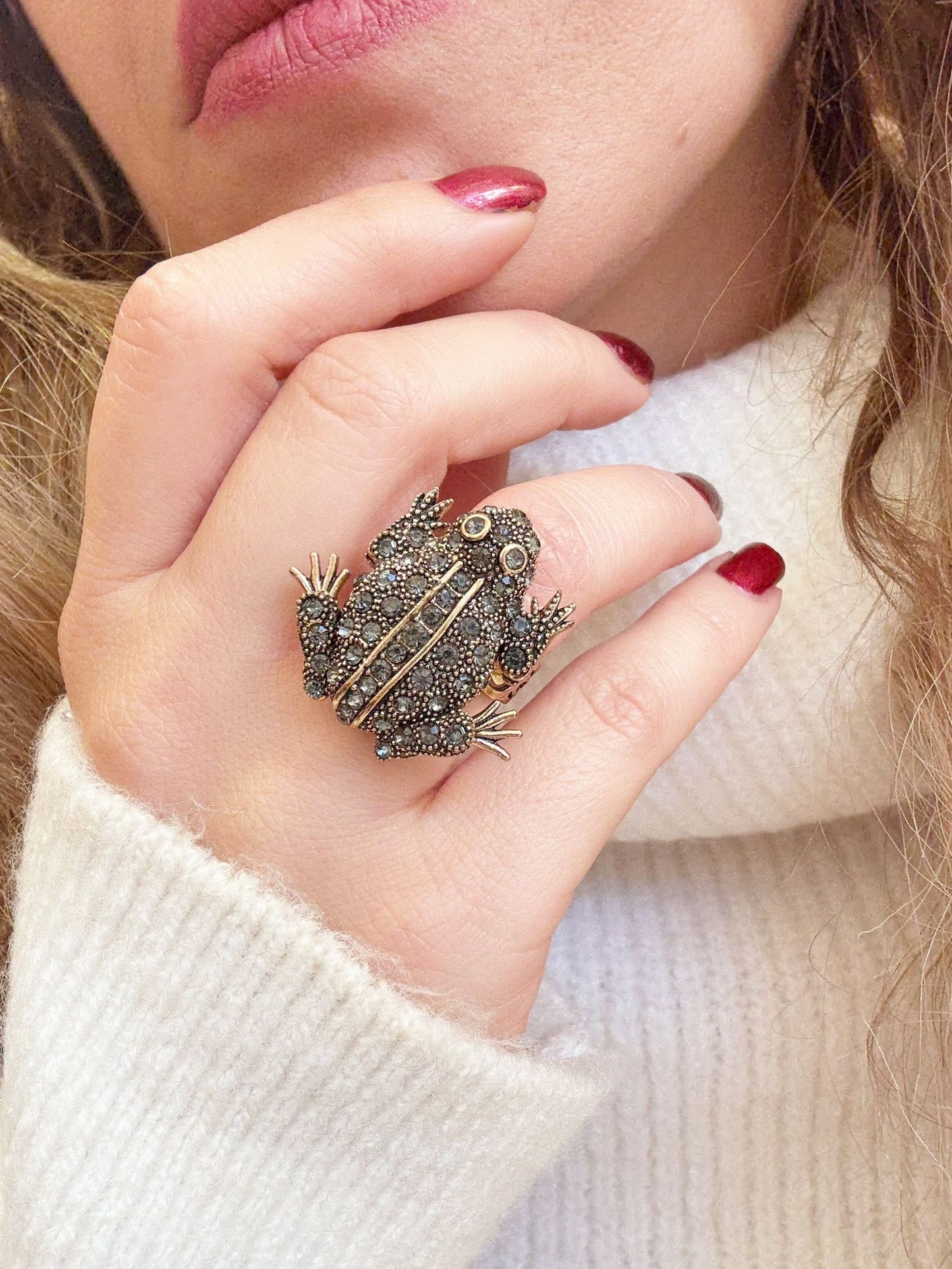 Ring Kiss The Frog